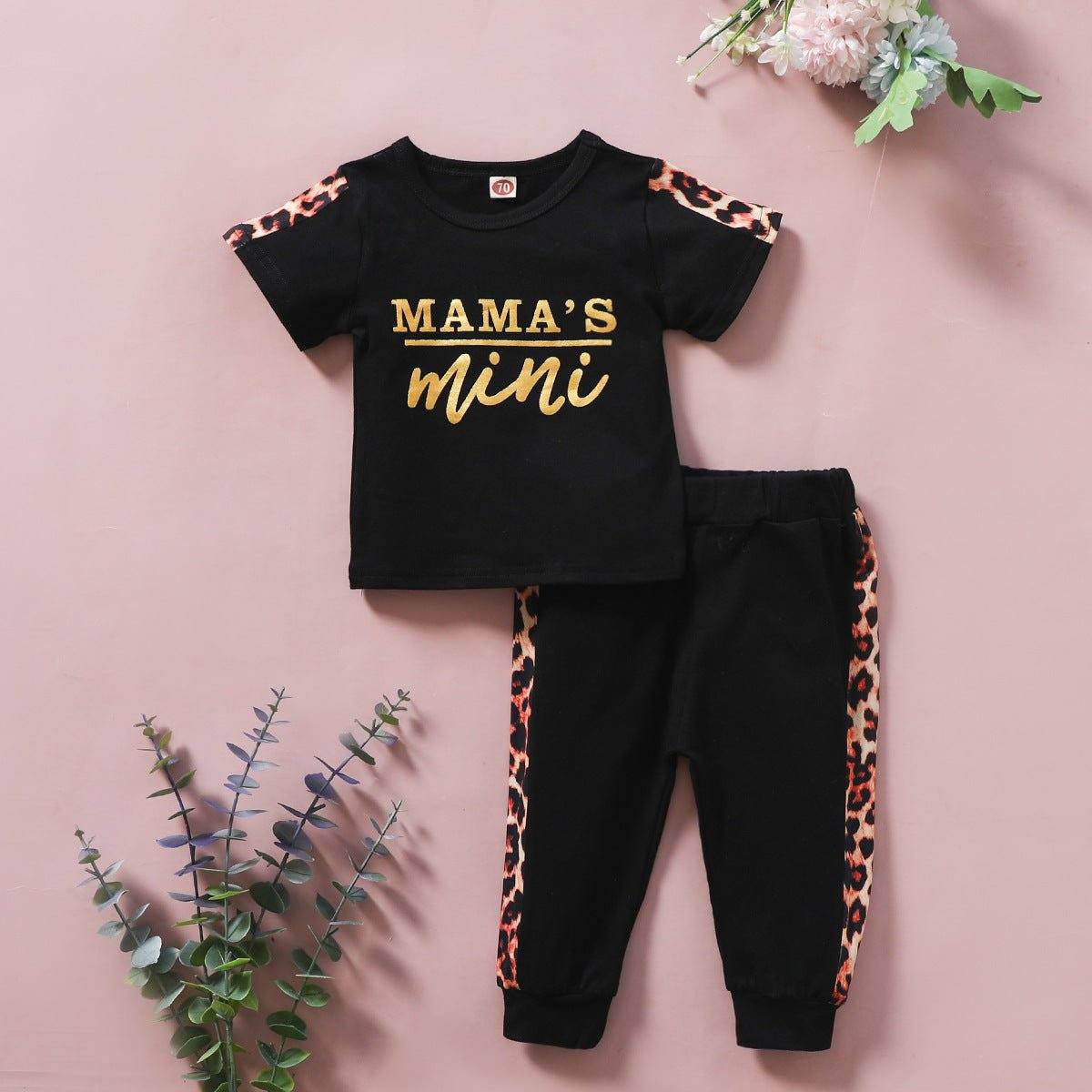 baby girl alphabet print suit-Baby Girl Alphabet Print Short-sleeved Trousers Suit-shopluxelook.store