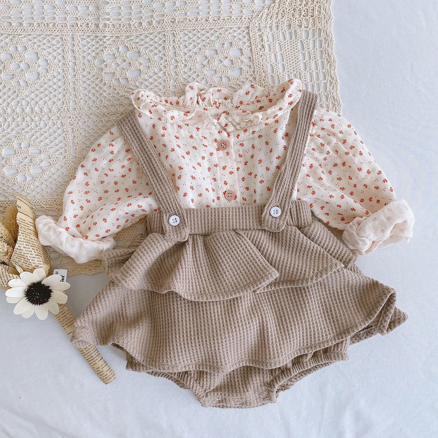 Baby Romper 0 - 2 Years Old Baby Clothes Baby Girl Foreign Style Pleated Lotus Leaf Sling Climber - Luxury 0 by Shop Luxe Look